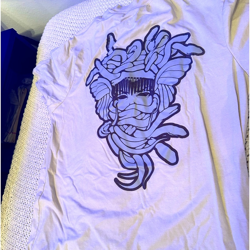 Worn maybe twice. Crooks and Castles tee